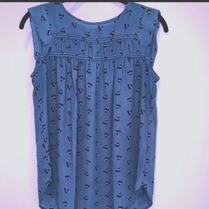 SOLD EUC Ann Taylor Blouse